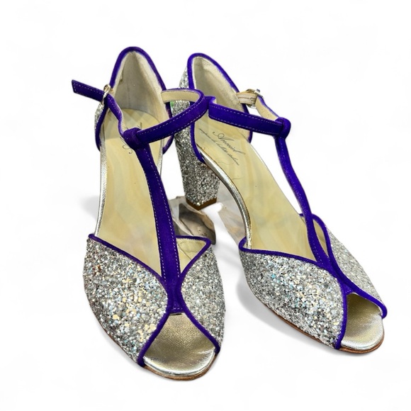 NIB  Anniel , Italian suede & silver sparkle t-strap sandals. Size 37 - Picture 2 of 10